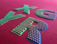 Se poate folosi cerneala Puff Print pentru imprimare pe bumbac?